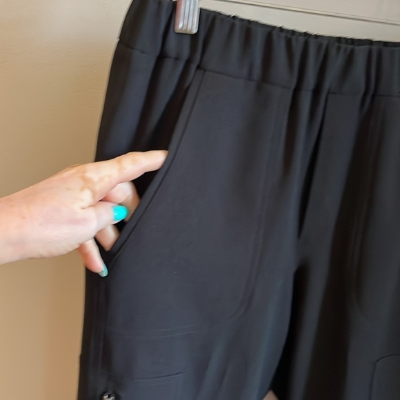 Gary Worth Black Pants Elastic Waistband Zipper Pockets Size 4 Boutique Brand - Picture 3 of 9